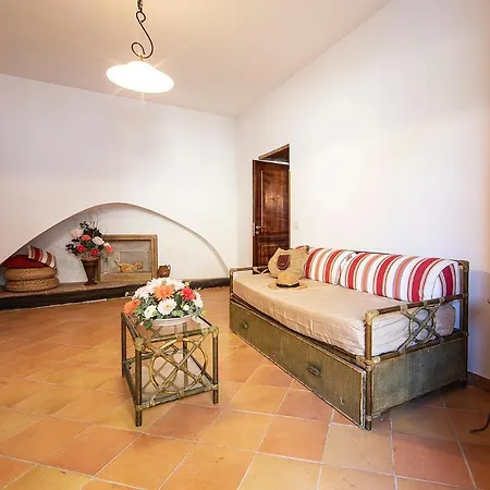 Borgo Di * 콩카데이마리니