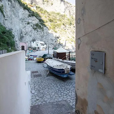 Borgo Di *