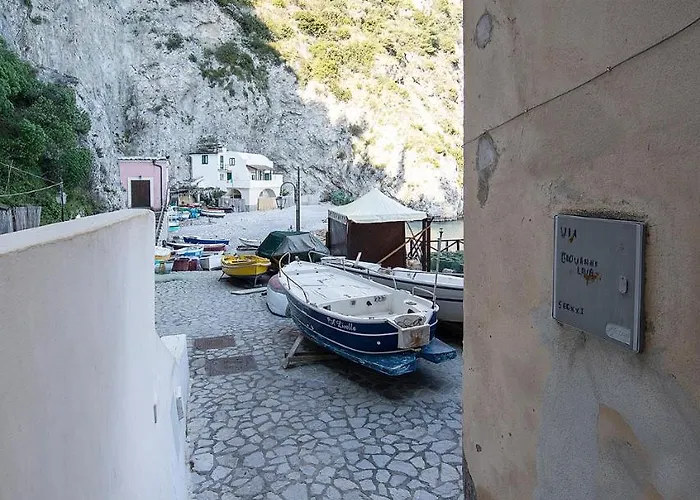 Borgo Di *